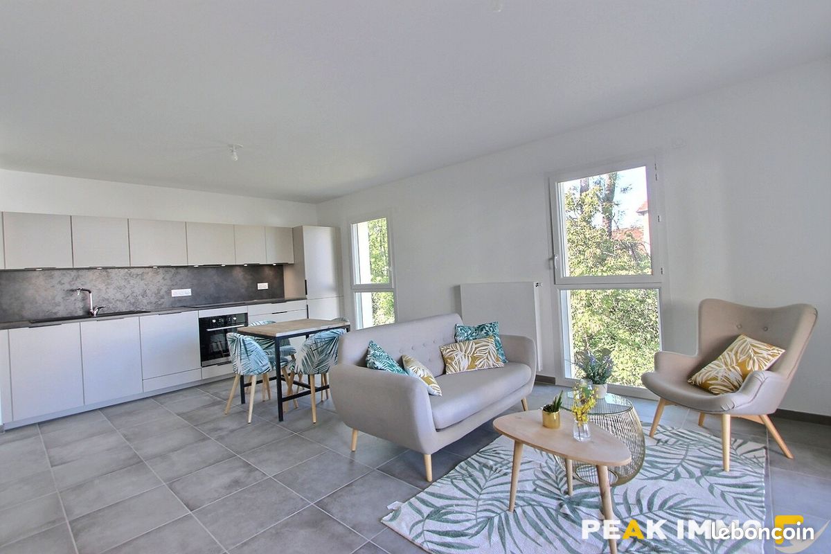 Appartement 3 pièces 66 m² · à Annecy · 66 m² · 1 299 €/mois