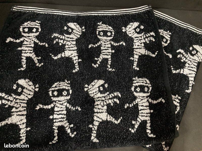 Serviettes/ essuies mains momie spooky Halloween NEUF (image 2)