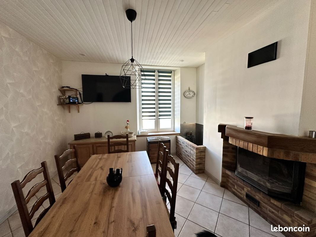 Appartement 4 pièces 135 m² · à Châteauneuf-sur-Loire · 135 m² · 129 000 €