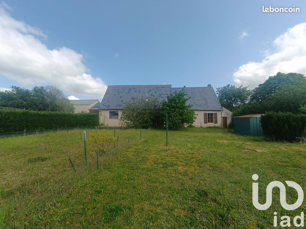 Maison 3 pièces 77 m² · à Vouillon · 77 m² · 107 000 €