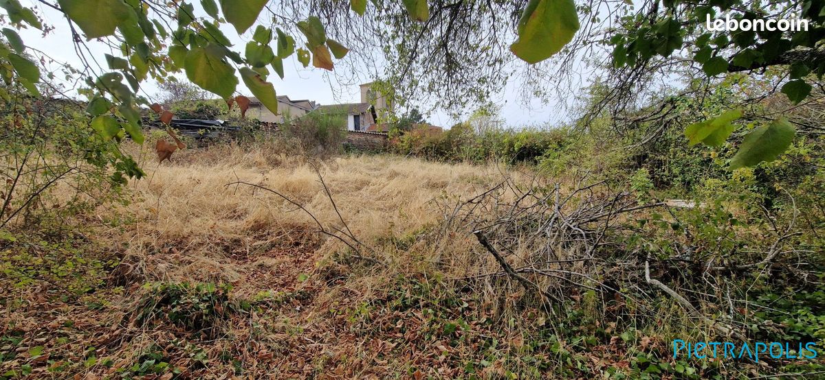 Terrain 500 m² · à Saint-Appolinaire · 500 m² · 48 000 €