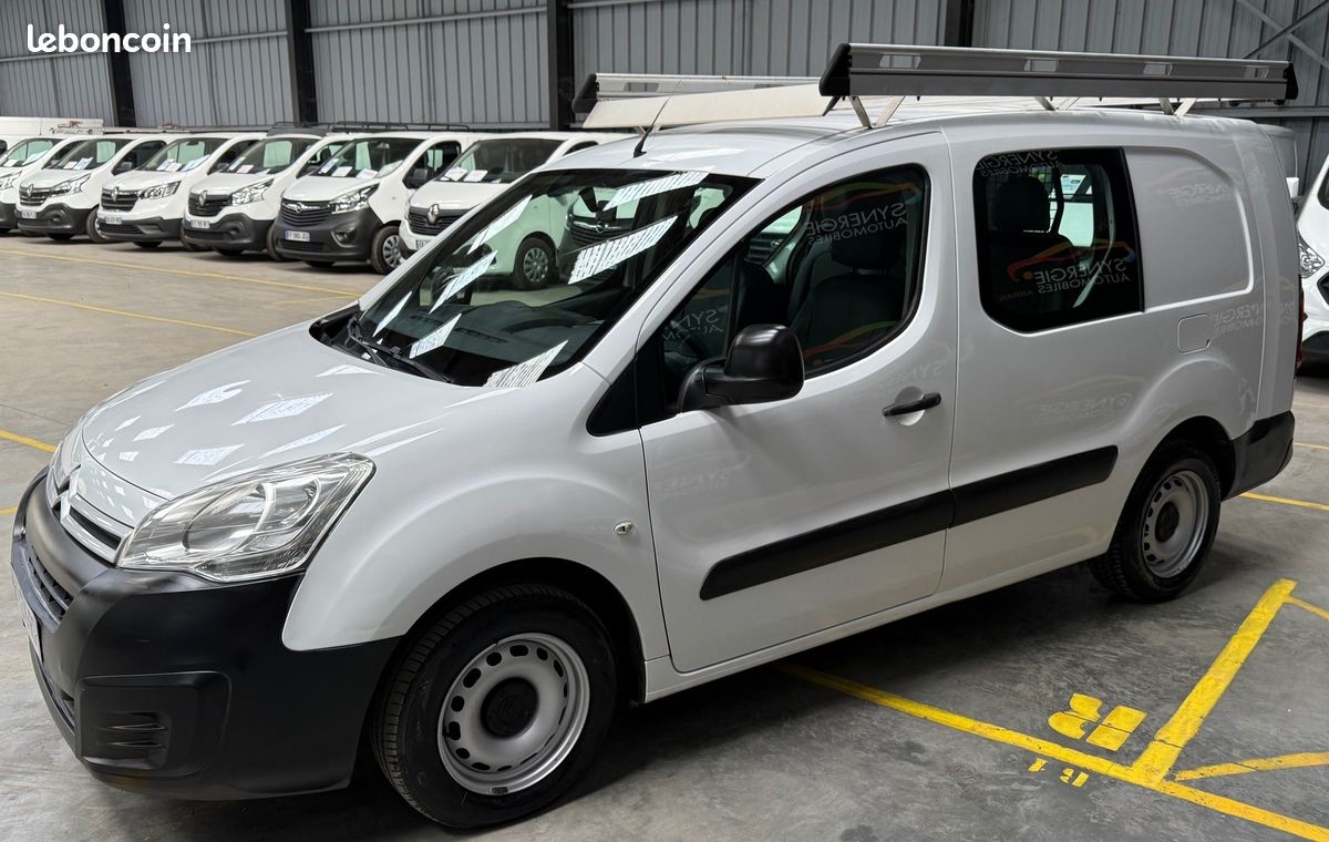 Berlingo 1.6 hdi cabine approfondie 5 places 60.244 km D'ORIGINE + GALERIE 12.492 ht (14.990 ttc) (image 2)