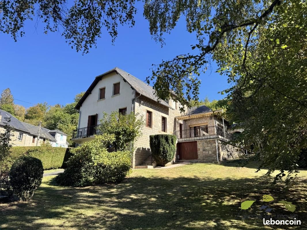 Maison 6 pièces 144 m² · à Chaumeil · 144 m² · 130 800 €