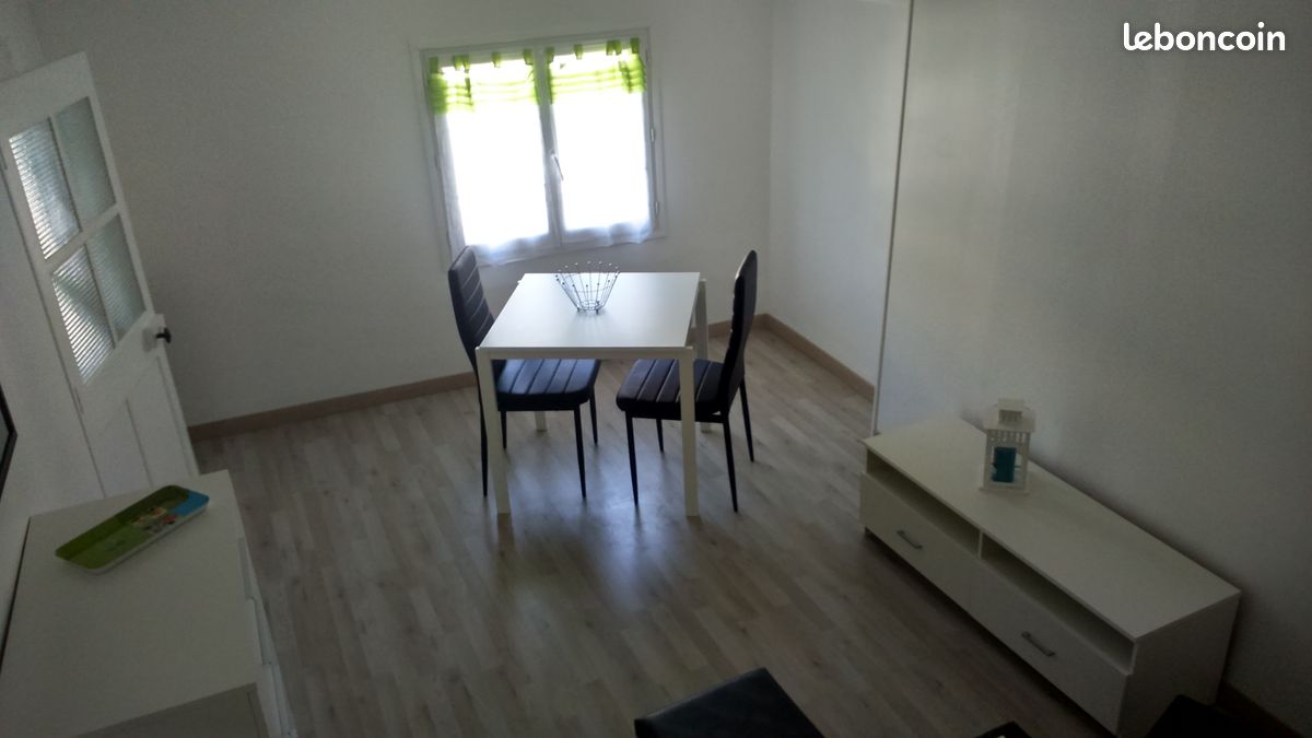 Appartement 1 pièce 25 m² · à Toulon · 25 m² · 490 €