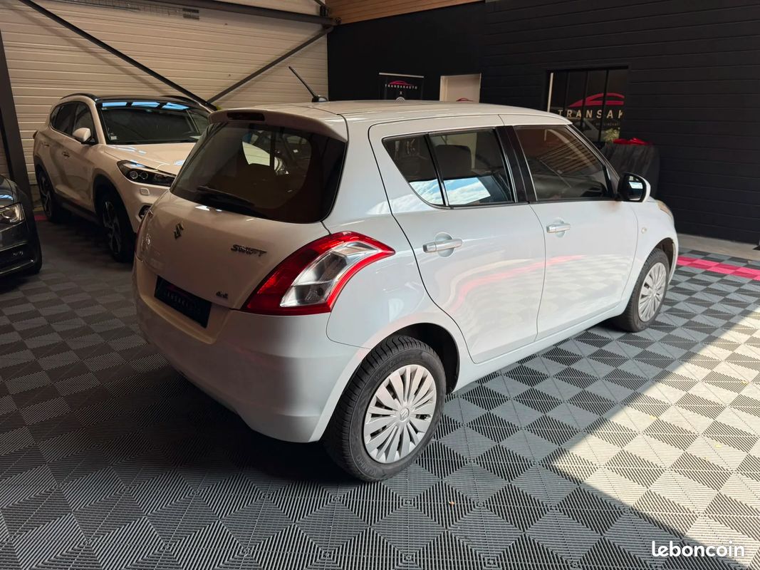 Suzuki SWIFT 1.2 94ch 4x4 PRIVILEGE (image 5)