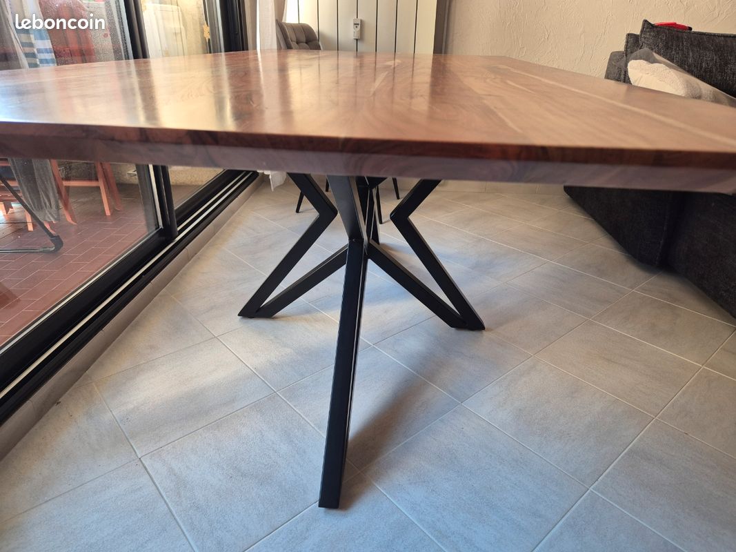 Table a manger en bois d acacia (image 5)