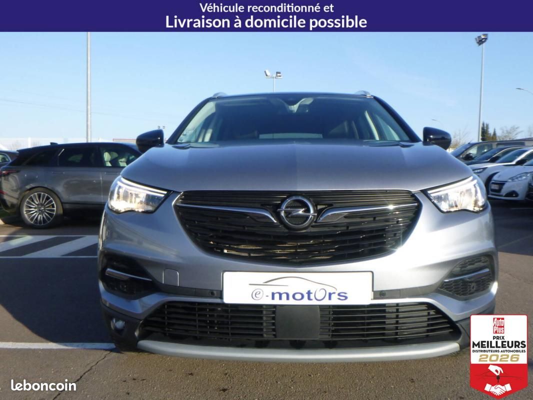 Opel grandland Turbo 130 Design Line (image 2)