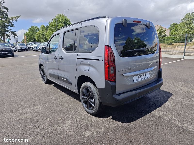 Citroën Berlingo III 1.5 BLUEHDI 130 EAT8 PLUS N1 (image 8)