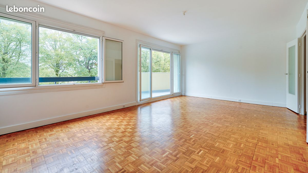 Appartement 3 pièces 91 m² · à Ville-d'Avray · 91 m² · 1 838 €/mois