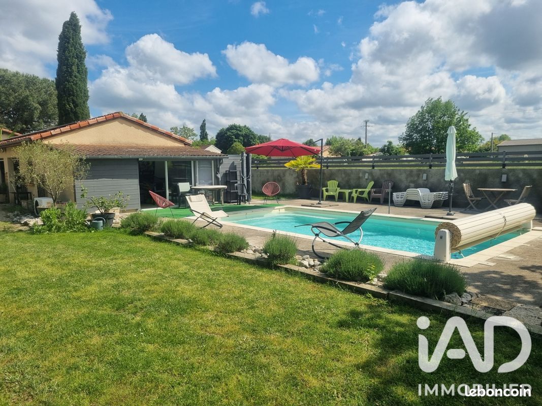 Maison 5 pièces 151 m² · à Sainte-Colombe-en-Bruilhois · 151 m² · 417 000 €