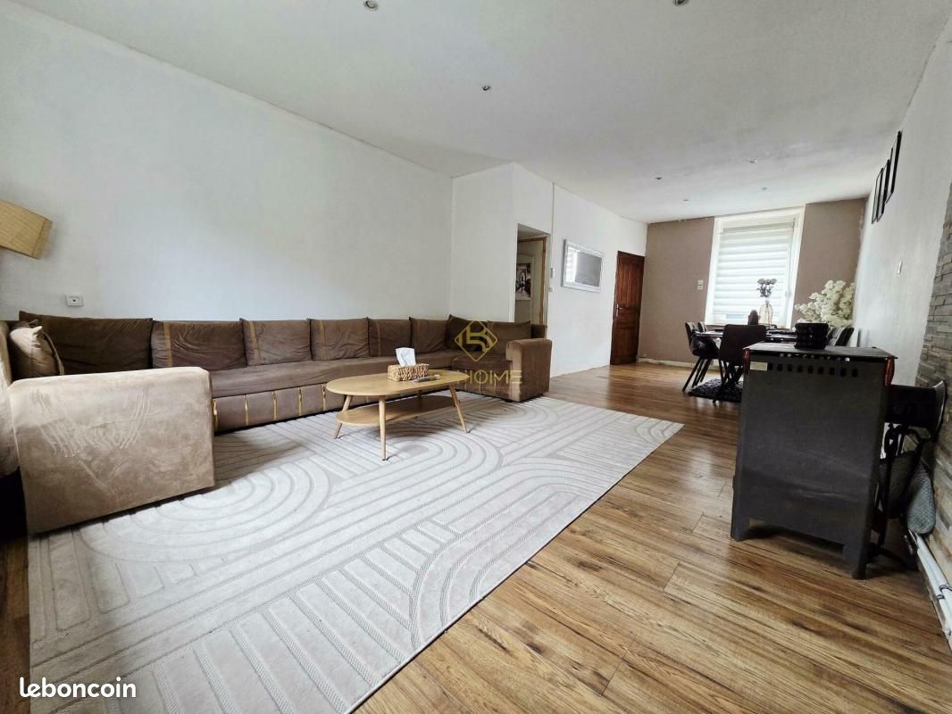 Maison 6 pièces 126 m² · à Crusnes · 126 m² · 275 000 €