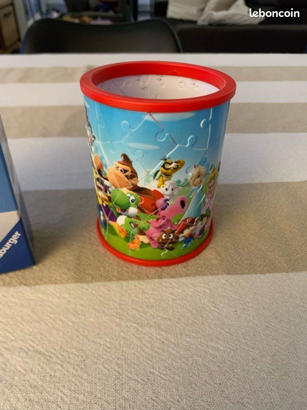 Pot à crayons Mario Puzzle 3D (image 2)