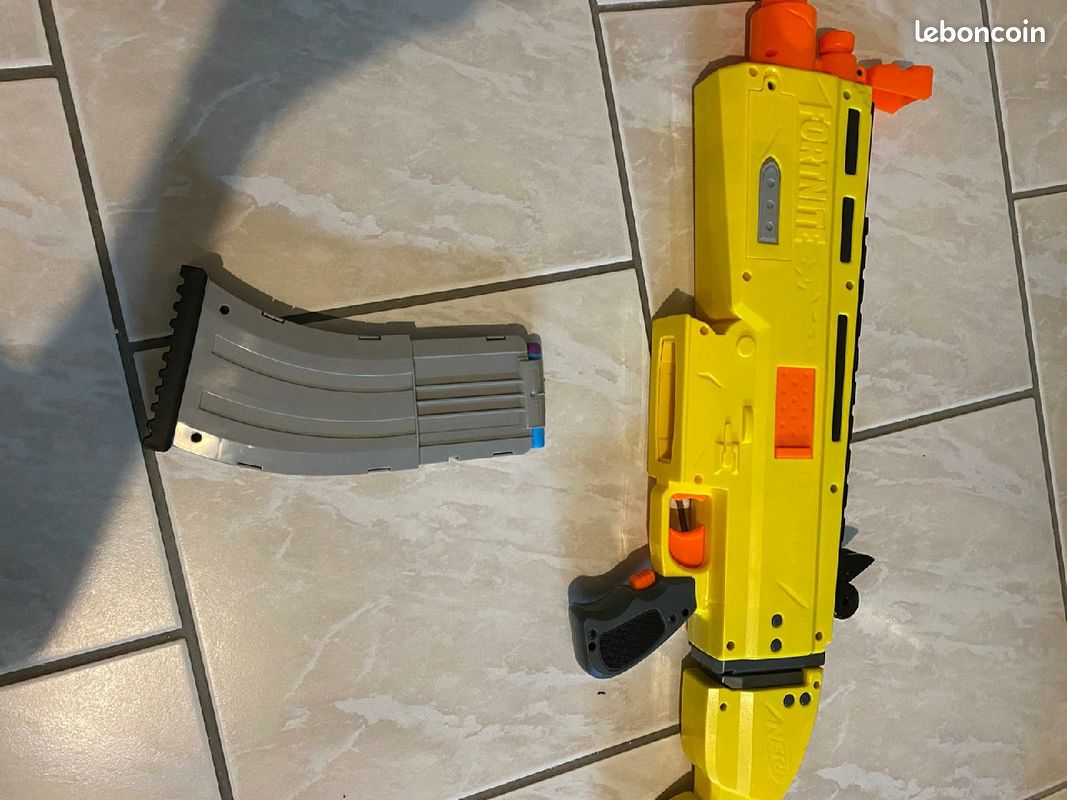 Pistolet Nerf fortnite (image 1)