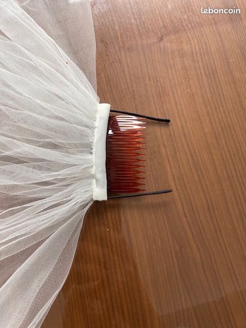 Robe de mariée + jupon + voile (image 6)