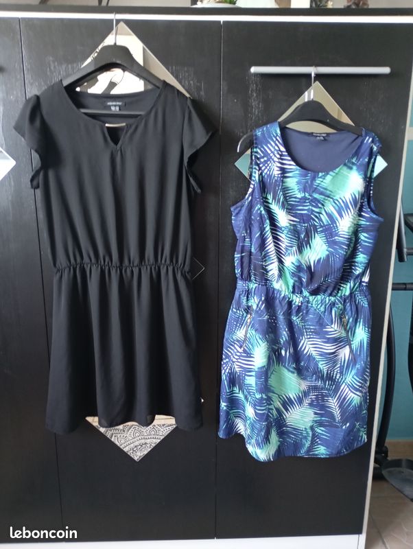 T42 Robes TBE (image 3)