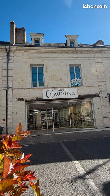 Local commercial 15 pièces 105 m² · à Baugé-en-Anjou · 105 m² · 138 450 €