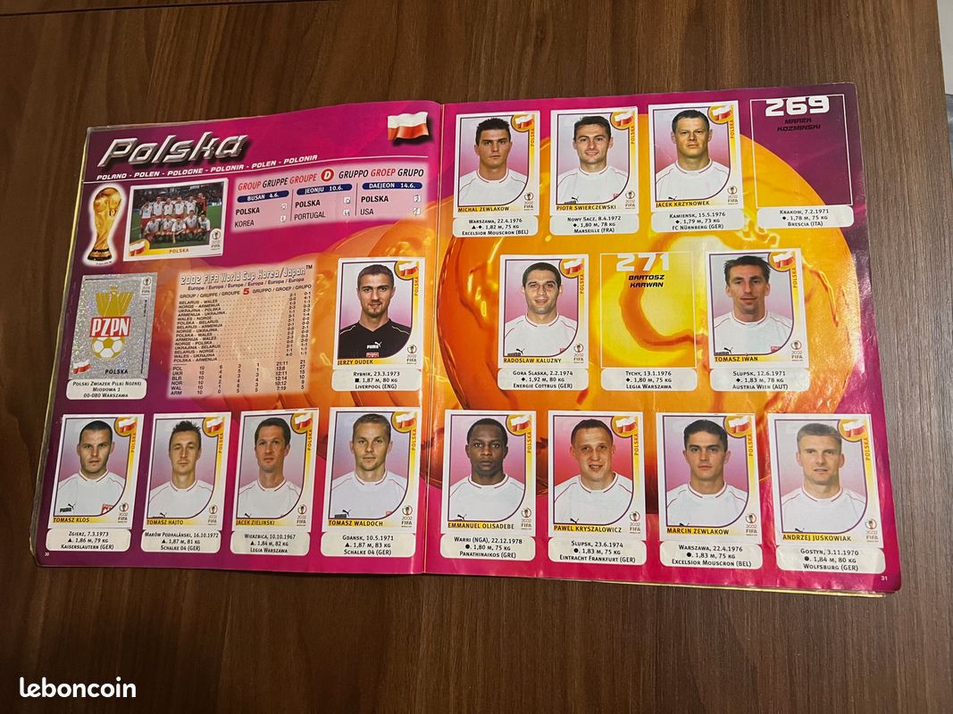 Ancien Album Panini Coupe Du Monde 2002 - Corée/Japon - Collection Stickers Football Vintage