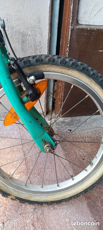 Vélo VTT Décathlon enfant (image 4)
