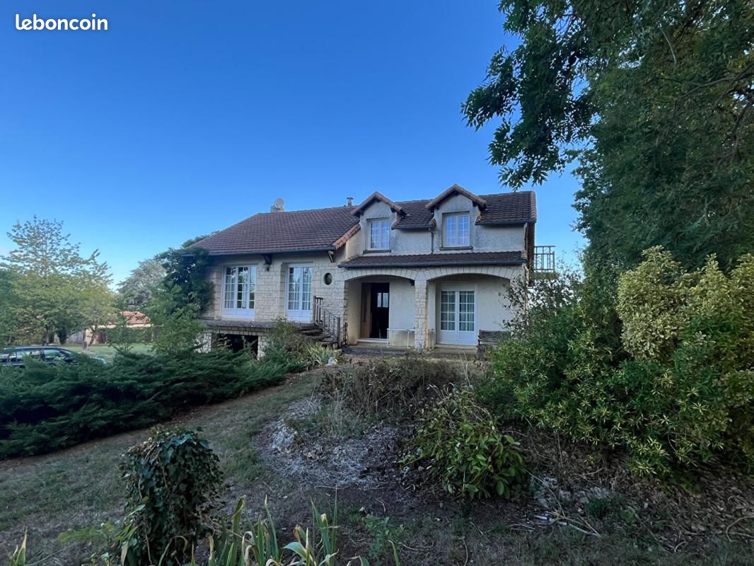 Maison 6 pièces 129 m² · à Brion · 129 m² · 172 000 €