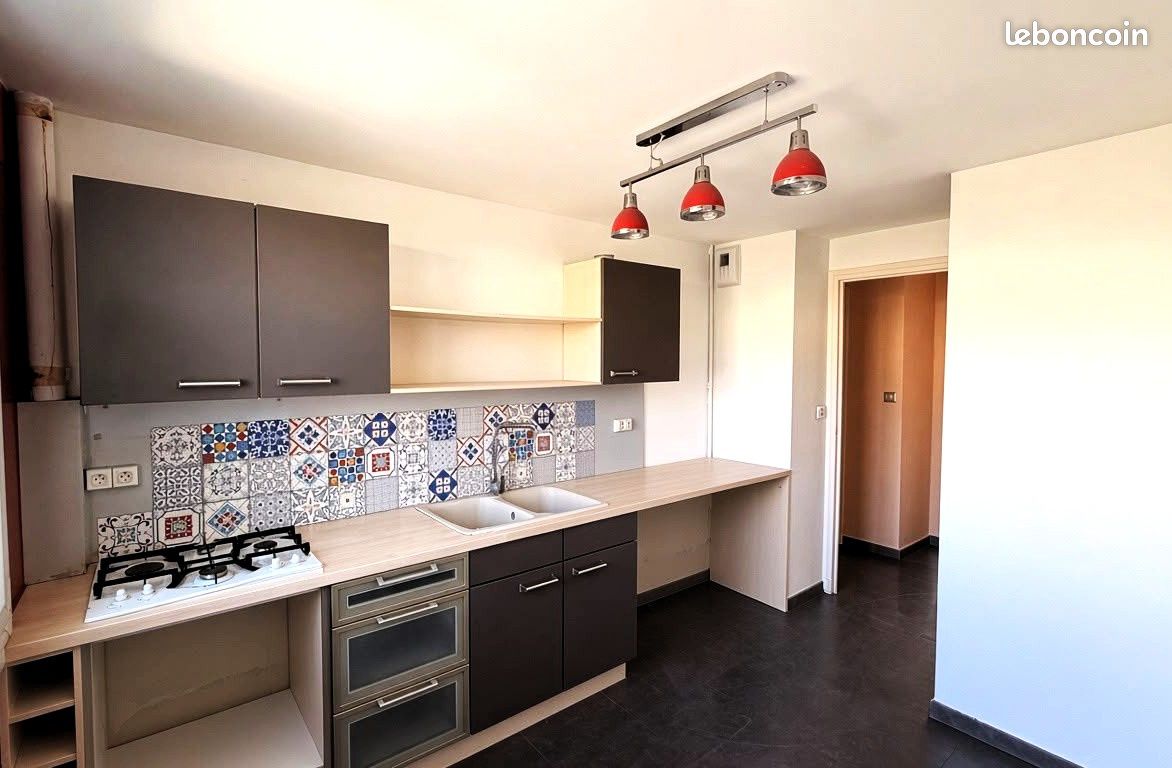 Appartement 4 pièces 73 m² · à Montélimar · 73 m² · 125 000 €