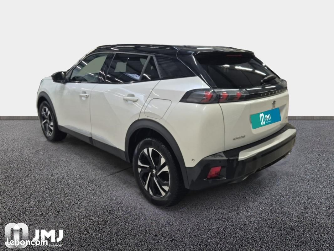 Peugeot 2008 PureTech 130 S&S EAT8 GT (image 2)