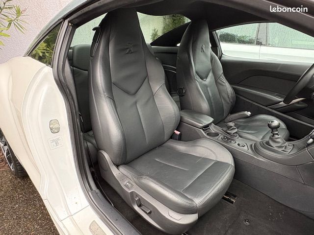 PEUGEOT RCZ 1.6 THP 200ch Dans l'état sans garantie (image 4)