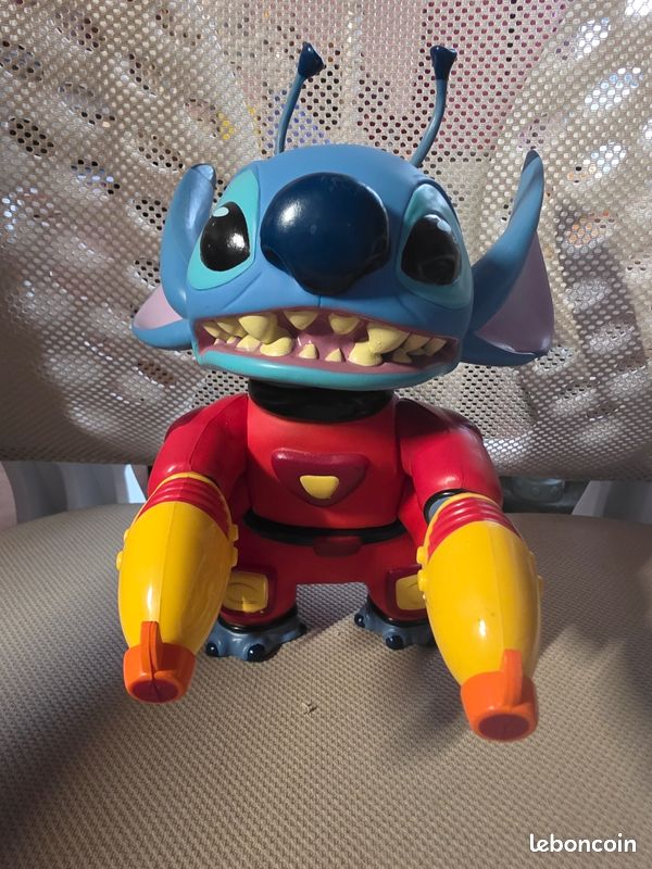 Figurine Stitch Disney (image 5)