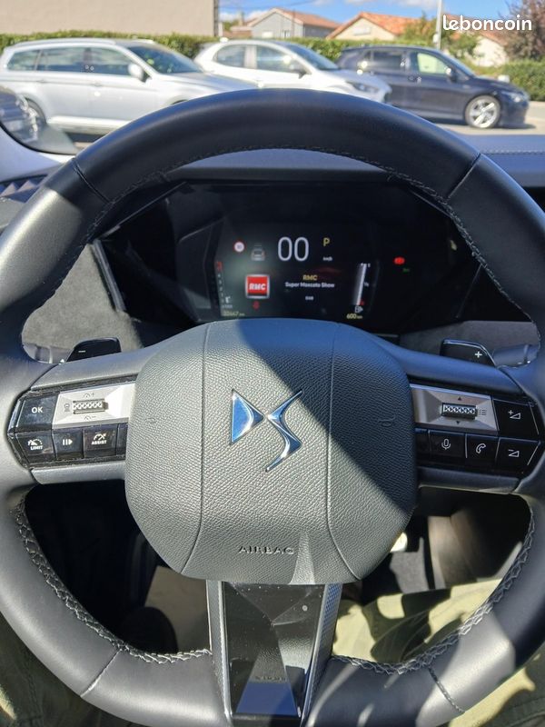 Ds 4 (2) BLUEHDI 130 ETOILE ALCANTARA AUTO (image 17)