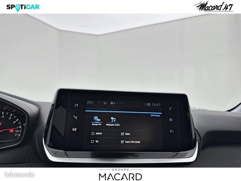 Peugeot 208 1.2 PureTech 100ch S&S Style EAT8 (image 19)
