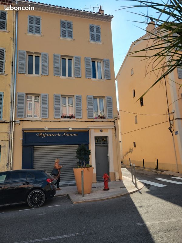 Appartement 2 pièces 34 m² · à Hyères · 34 m² · 556 €/mois
