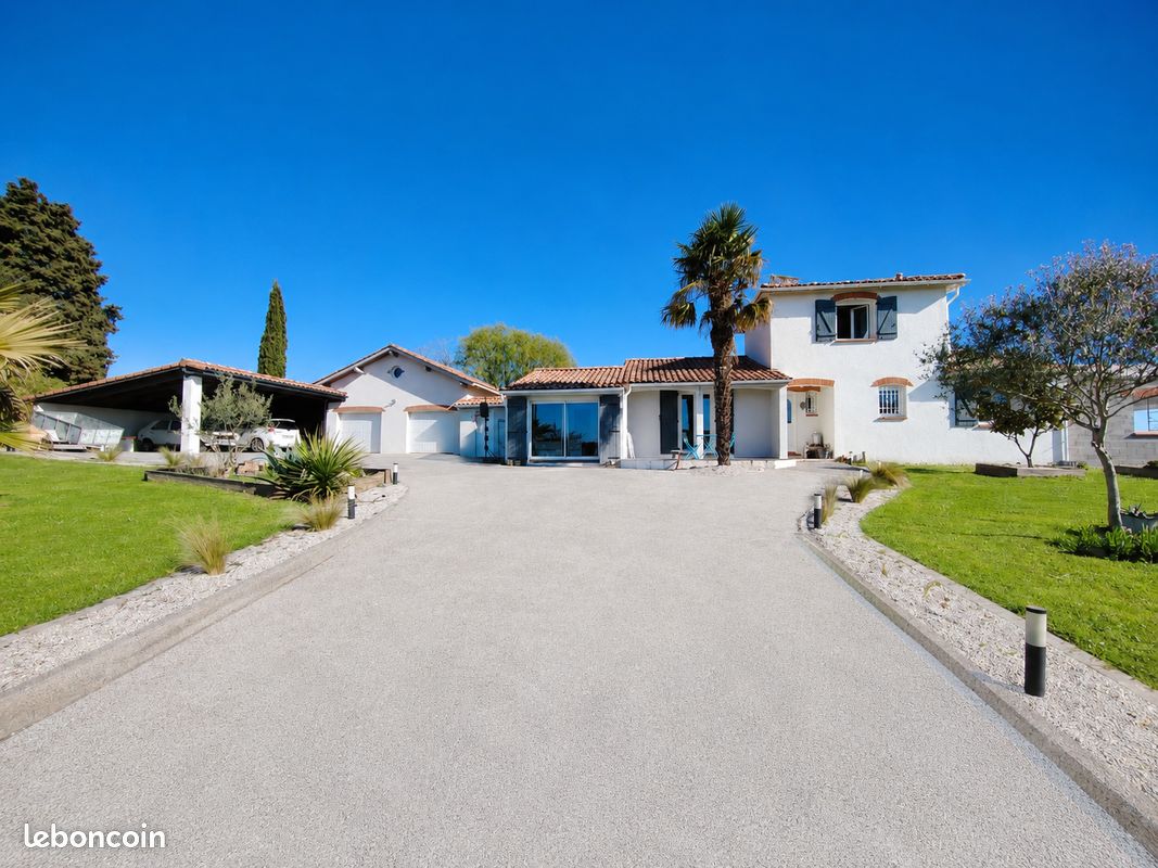 Maison 6 pièces 162 m² · à Frégouville · 162 m² · 445 000 €