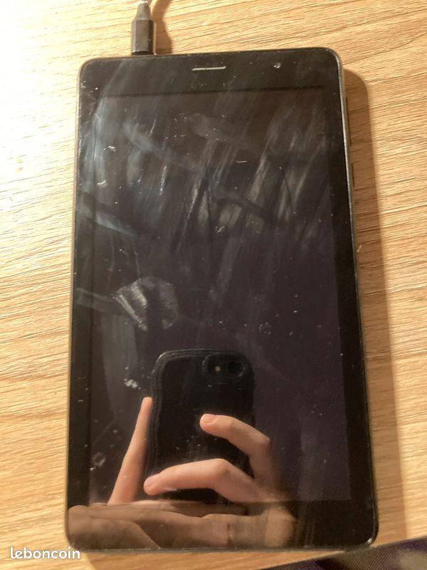 Tablette Alcatel pour enfant (image 1)