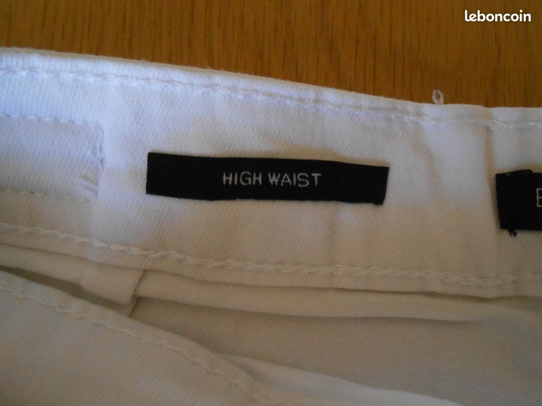 Short denim blanc, Bershka, taille 36 (image 5)