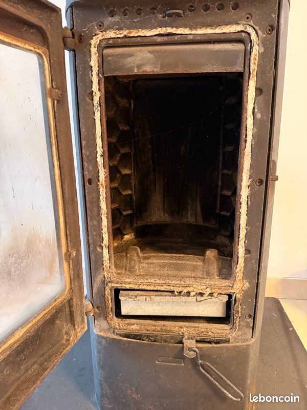Poêle à bois (image 3)