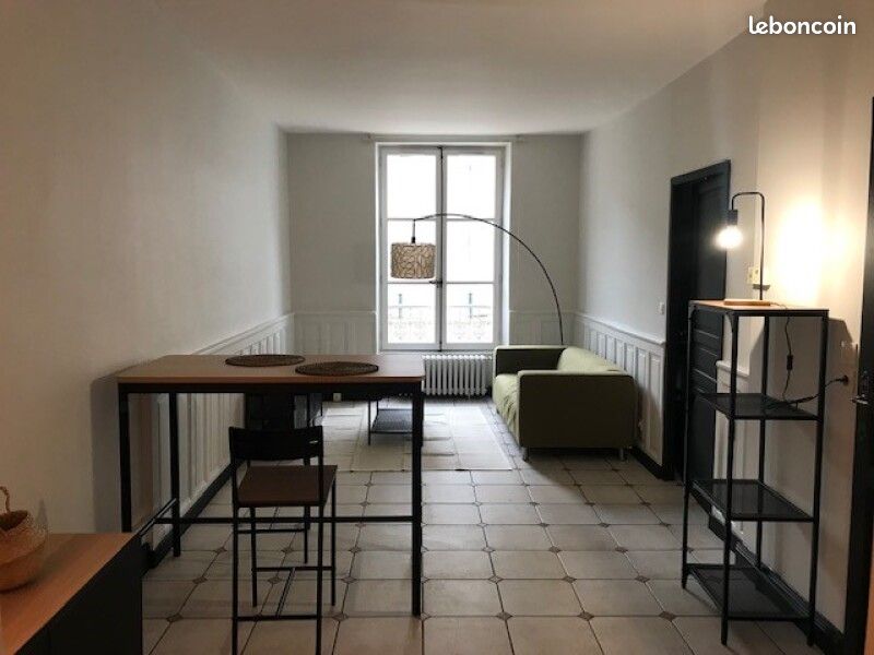 Appartement 2 pièces 46 m² · à Orléans · 46 m² · 647 €
