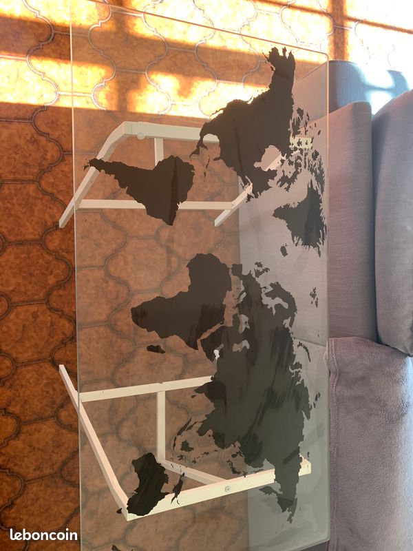 Bureau en verre (image 1)