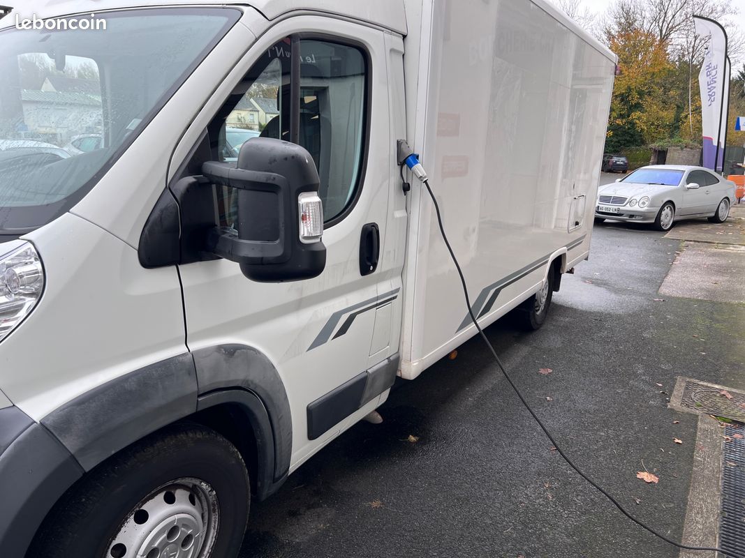 CITROEN JUMPER FOOD TRUCK 2.2 HDI 130CH L2H2 CONFORT / EX BOUCHERIE / 4 FRIGO / PRÊT À L'EMPLOi (image 13)