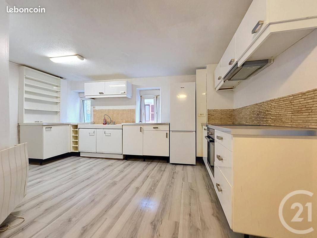 Appartement 3 pièces 82 m² · à Héricourt · 82 m² · 580 €/mois