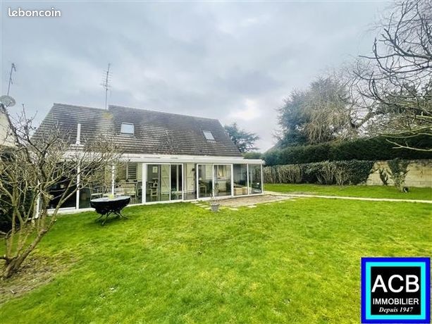 Pavillon 7 pièces 140 m²