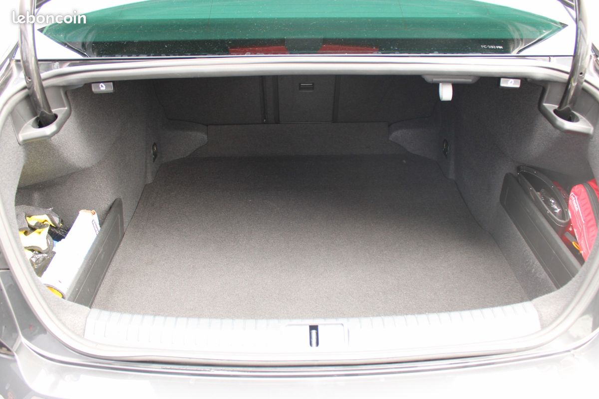 Volkswagen passat 2.0 tdi 150ch bluemotion connect - suivi complet - siège conducteur semi-électrique (image 14)