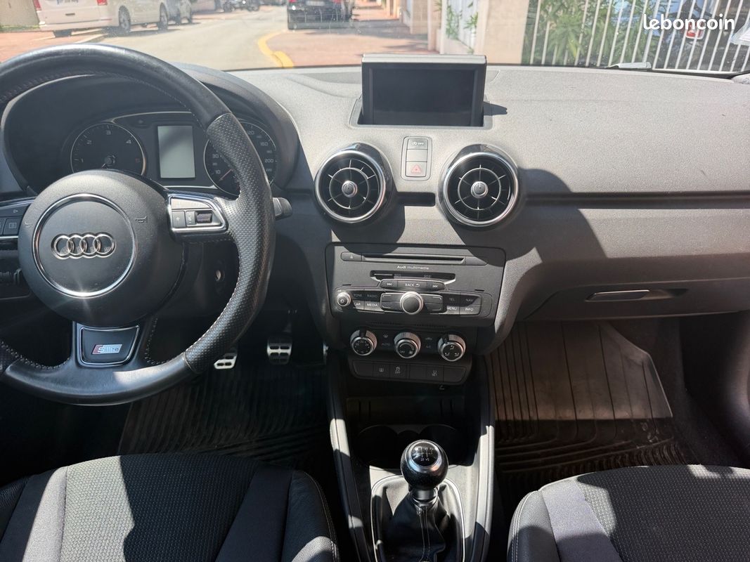 AUDI A1 1.6 TDI 105 S LINE 105Ch Garantie 12 mois (image 9)