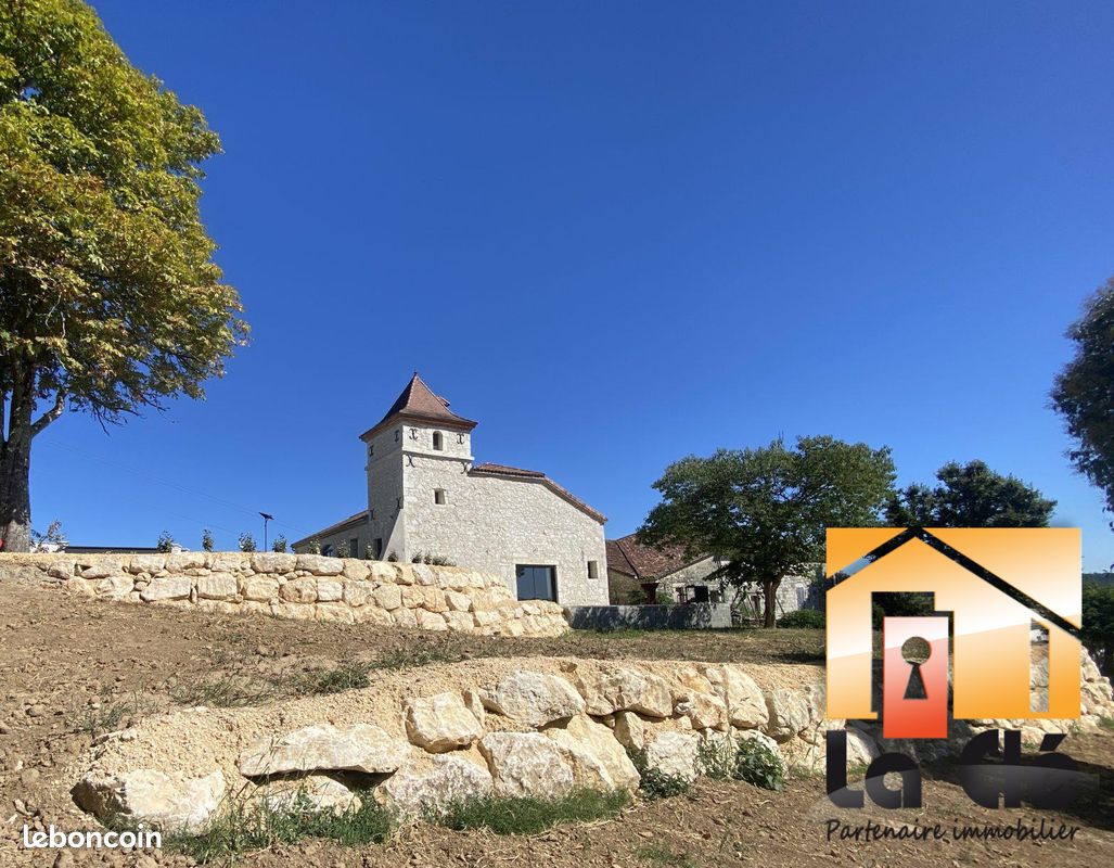 Maison 7 pièces 256 m² · à Pont-du-Casse · 256 m² · 575 000 €