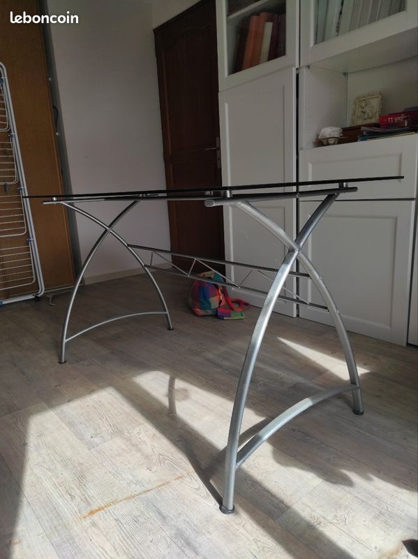 Bureau en verre (image 3)