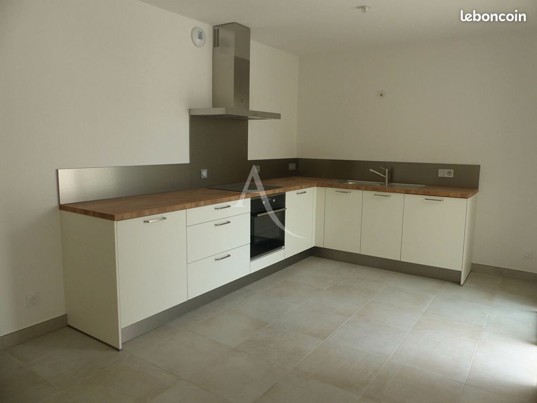Appartement 2 pièces 50 m² · à Nîmes · 50 m² · 741 €