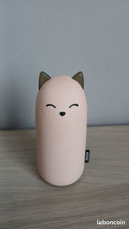 Batterie externe chat (image 1)