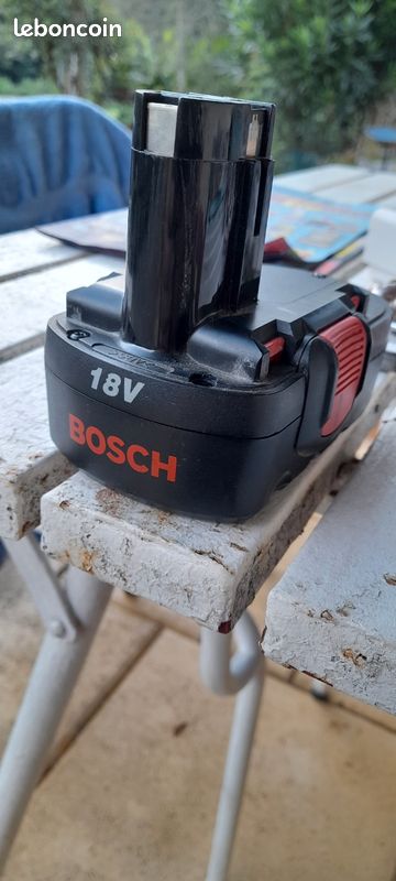 Batterie 18v Bosh HS (image 1)