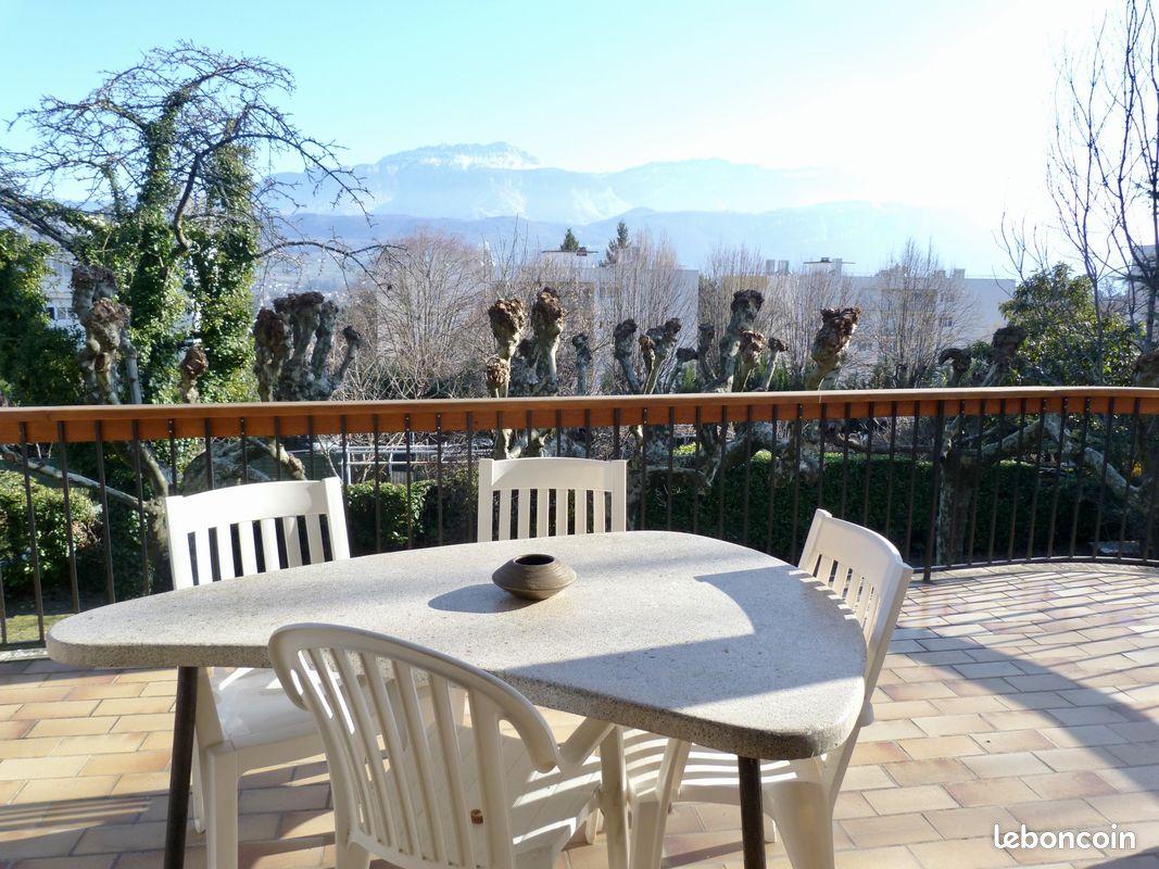 Maison 7 pièces 135 m² · à Voiron · 135 m² · 338 000 €