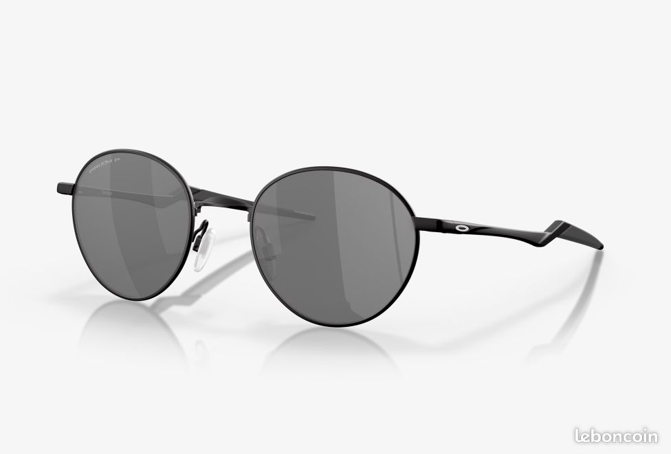 Lunettes de soleil polarisées OAKLEY Terrigal - Parfait état (image 1)