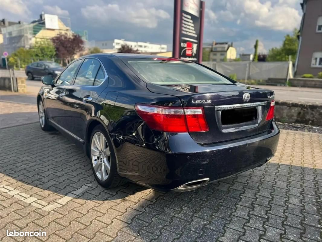 Lexus LS 600 LEXUS LS600 HYBRID 394 CH 4X4 BVA - CAMÉRA D'AIDE AU STATIONNEMENT HAYON ARRIÈRE ÉLE... (image 5)