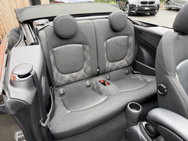 Mini CABRIO COOPER D 116CH CHILI BVA (image 13)
